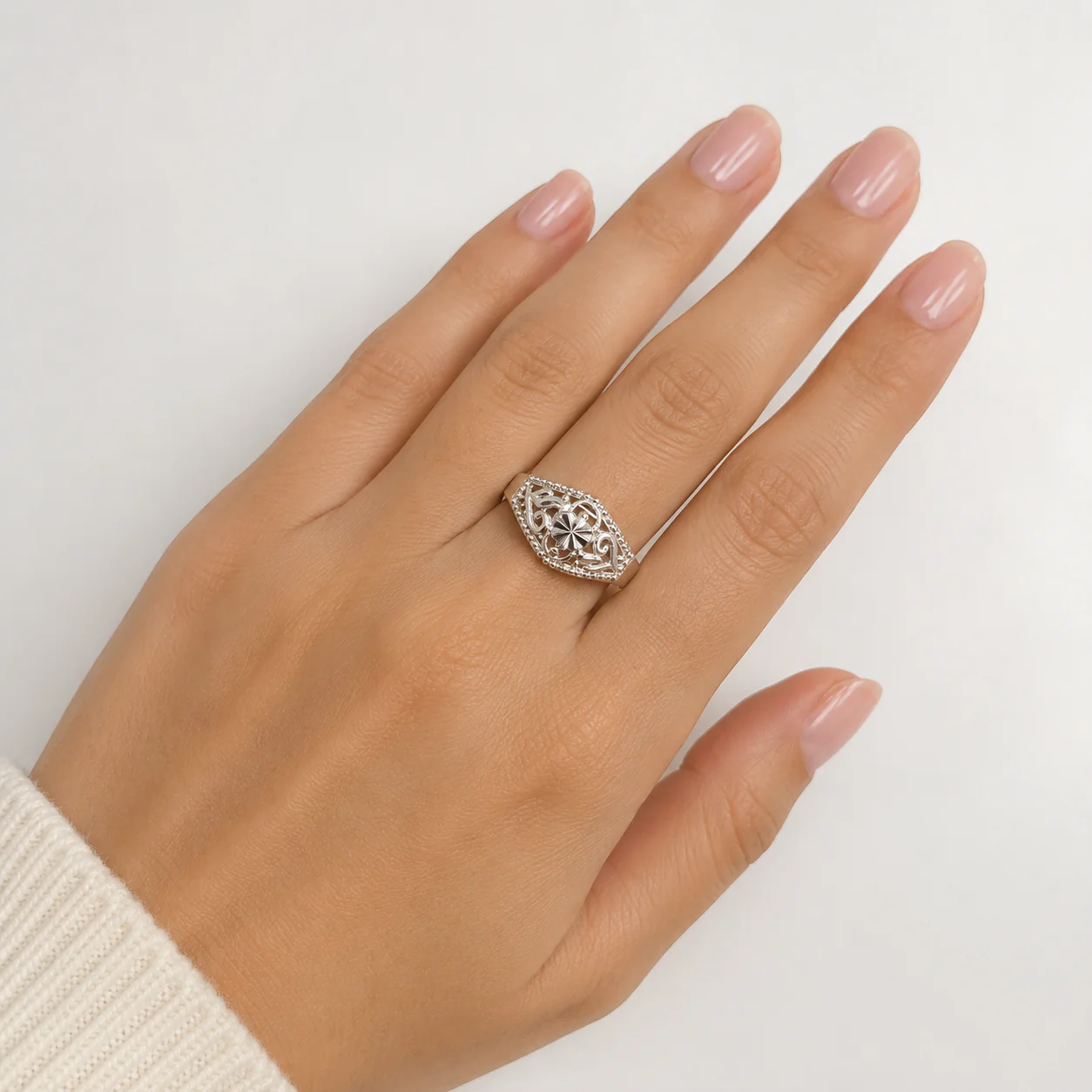 NEW ARRIVAL RINGS